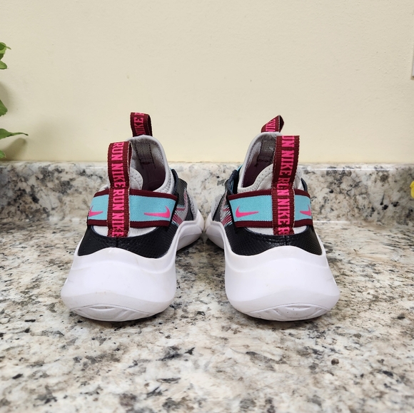 Nike Flex Plus SE Running Shoe Slip On Size 4.5Y - Picture 6 of 12